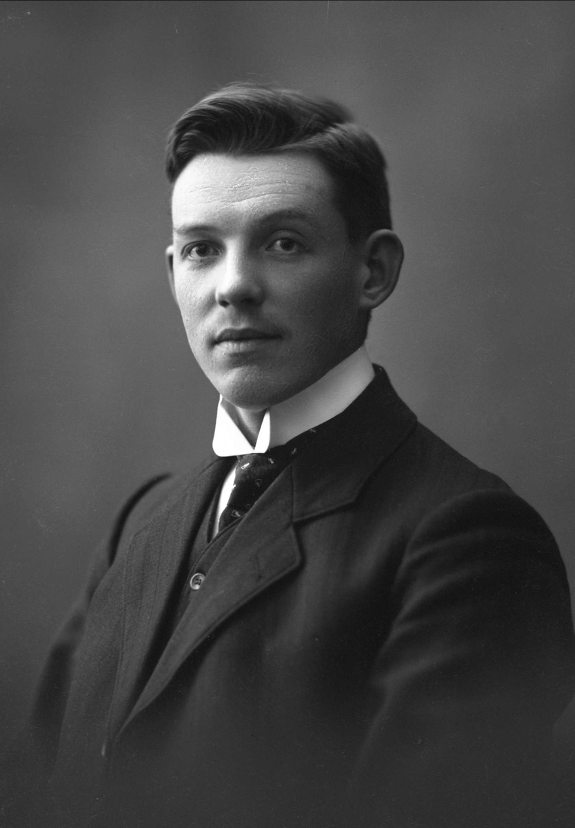 Gustav Borgen, NFB.42856