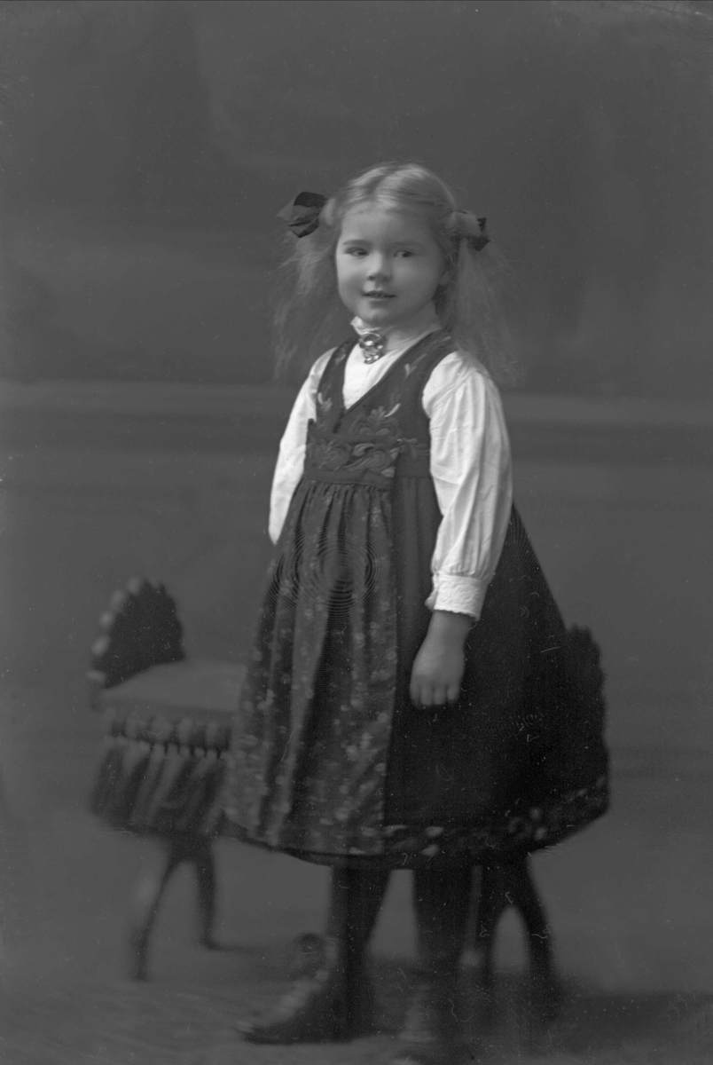 Gustav Borgen, NFB.42989