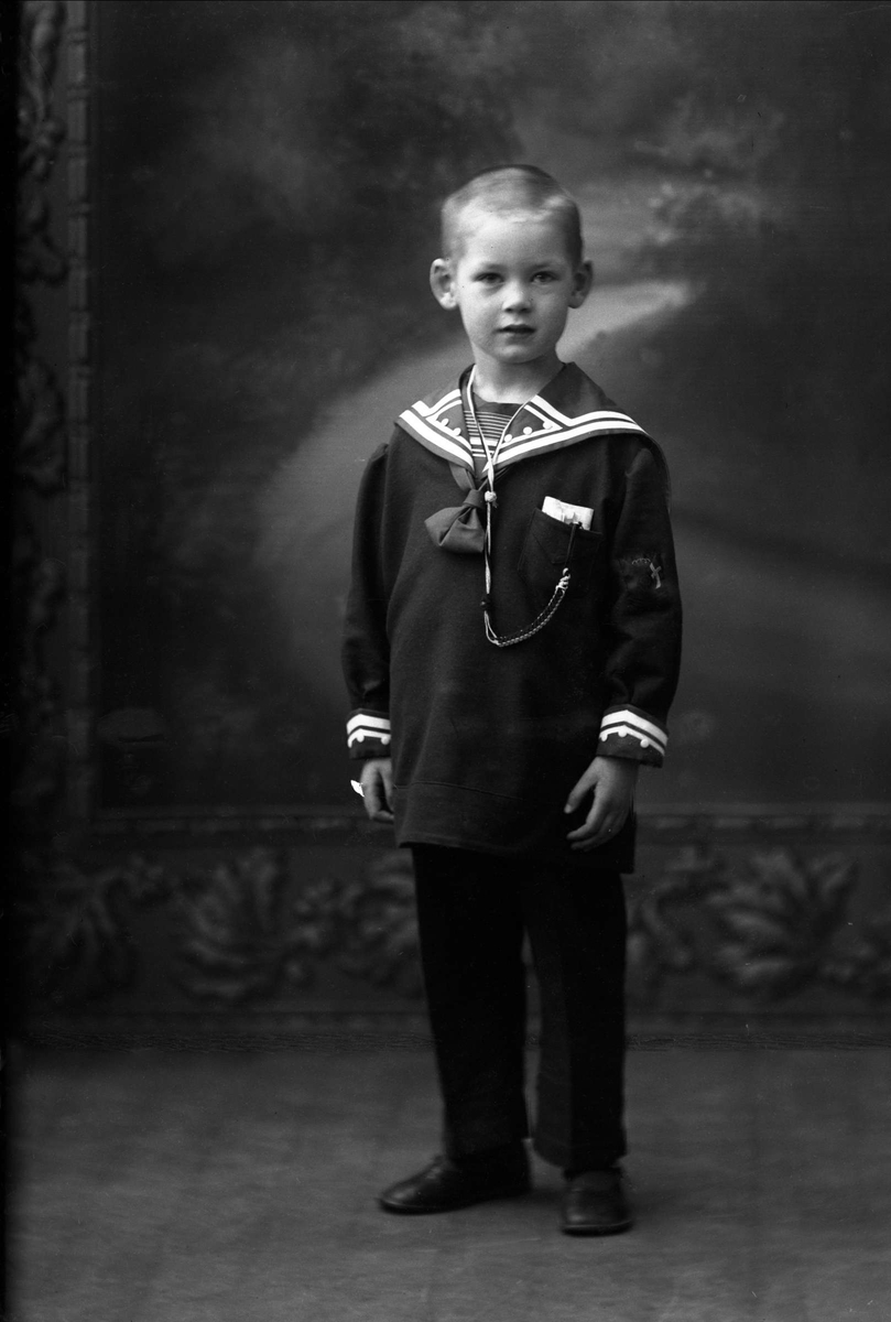 Gustav Borgen, NFB.43243