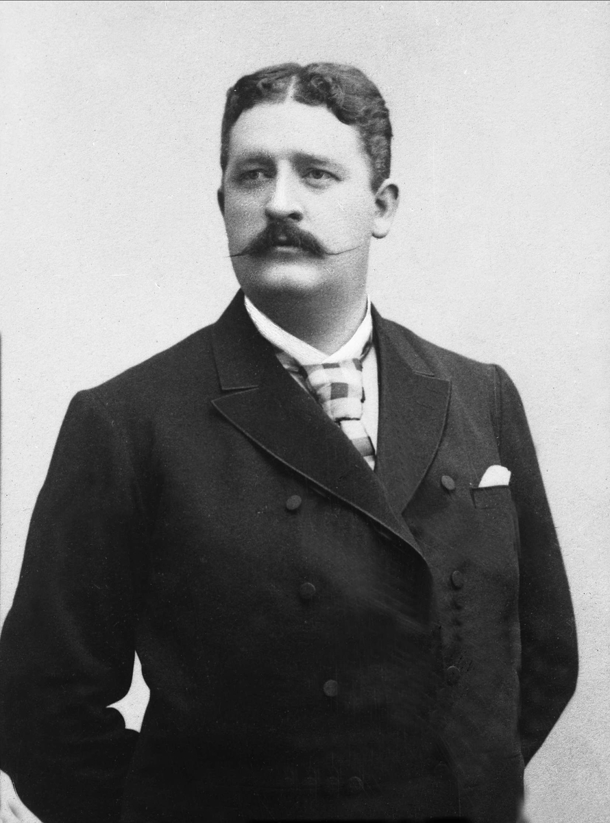 Gustav Borgen, NFB.43267