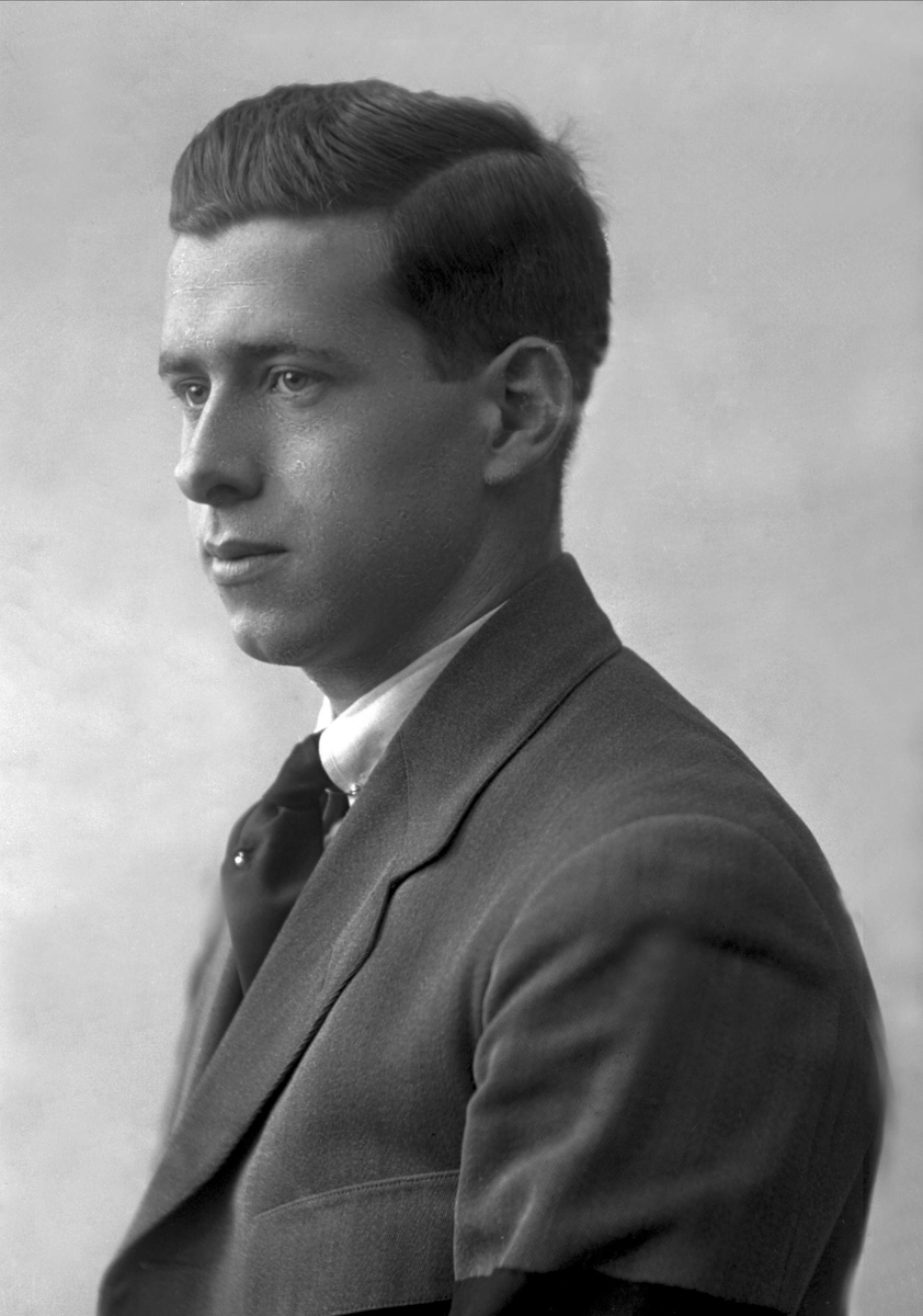 Gustav Borgen, NFB.44121