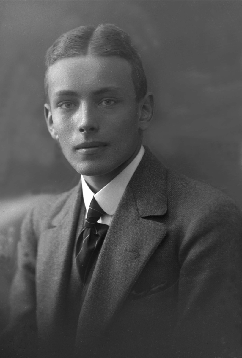 Gustav Borgen, NFB.44299