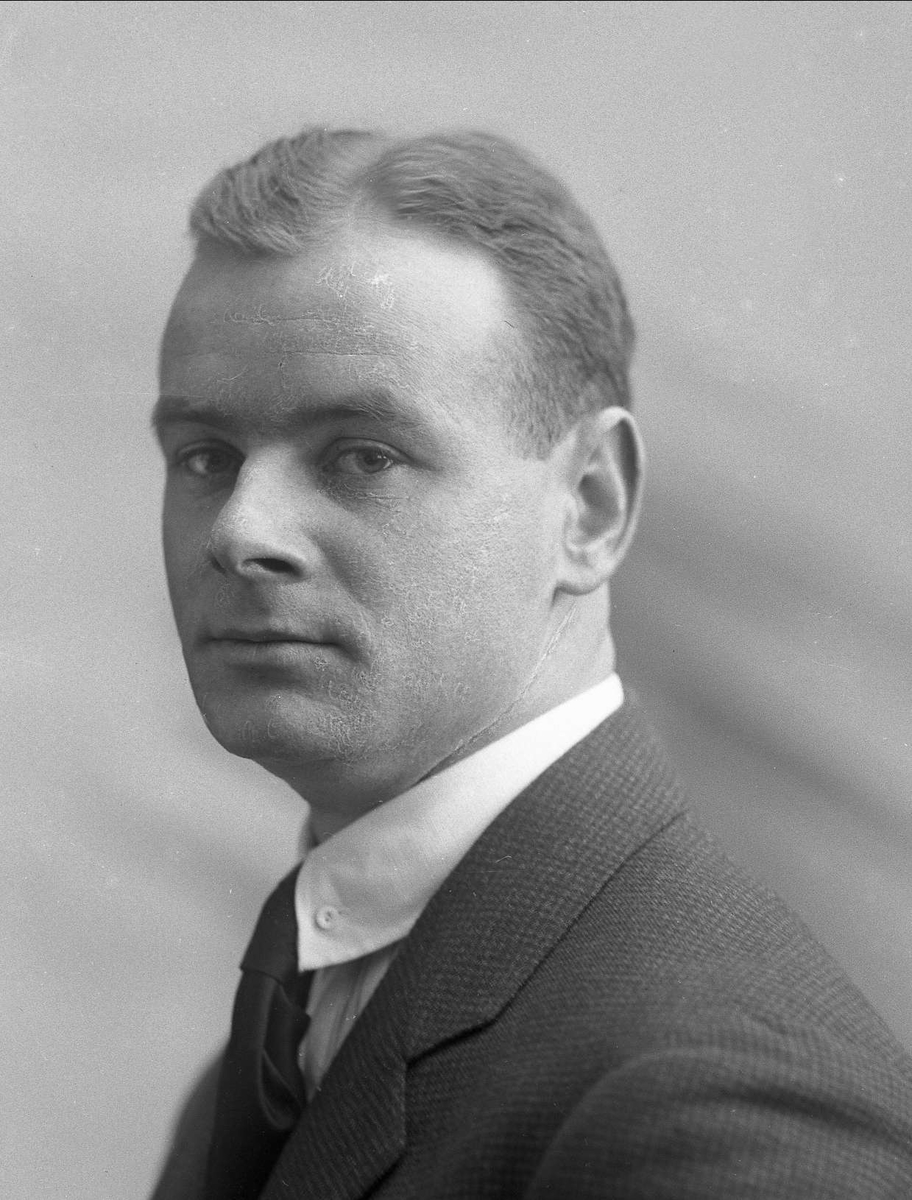 Gustav Borgen, NFB.44713