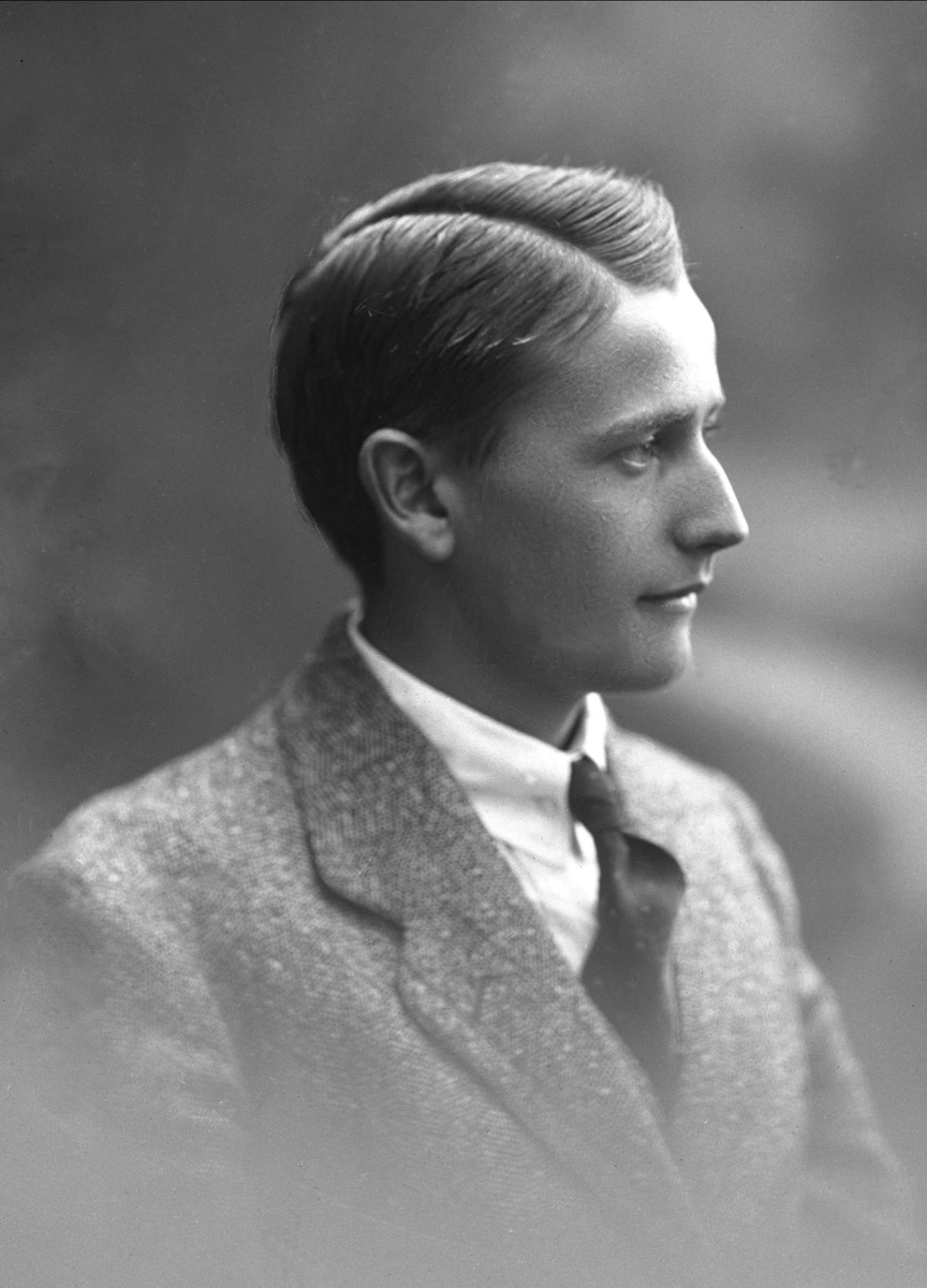 Gustav Borgen, NFB.46964