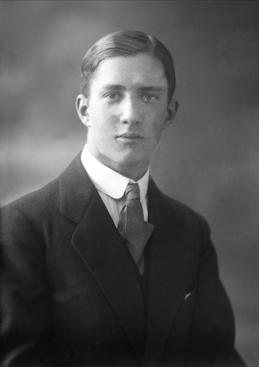 Gustav Borgen, NFB.47579
