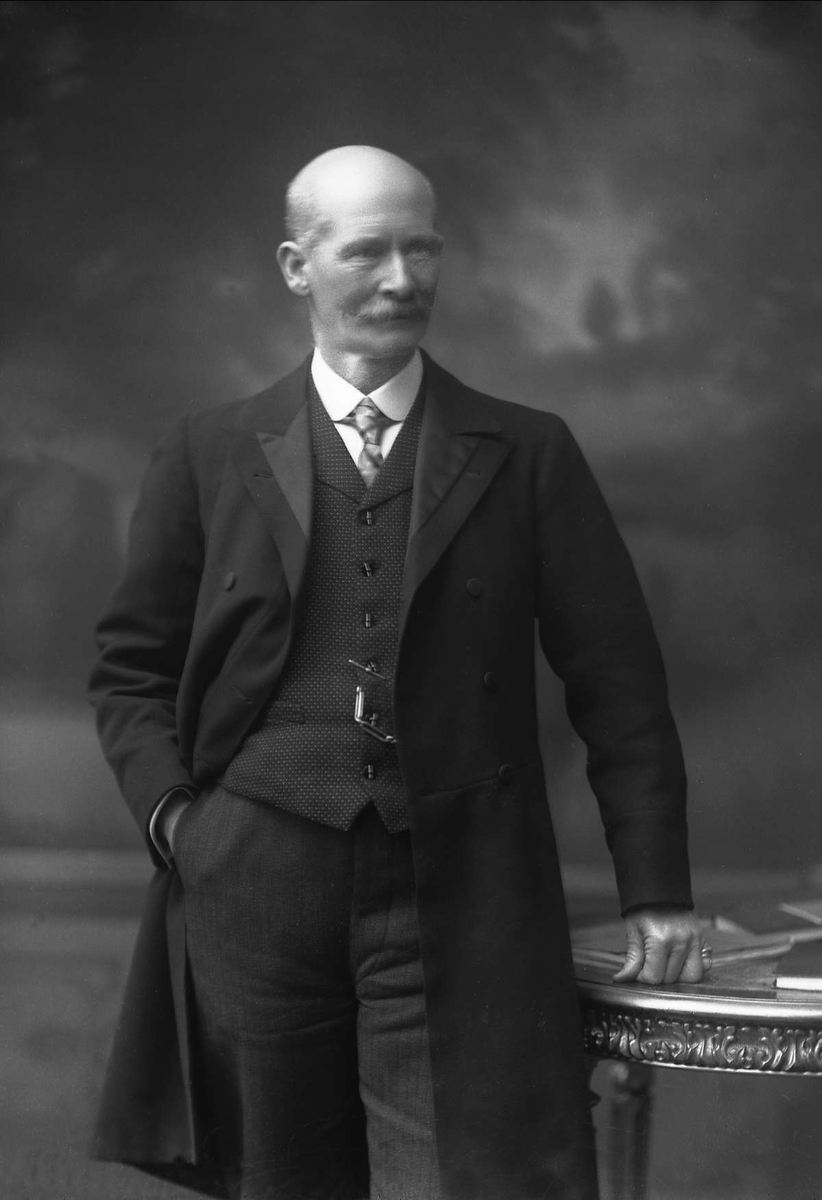 Gustav Borgen, NFB.48405