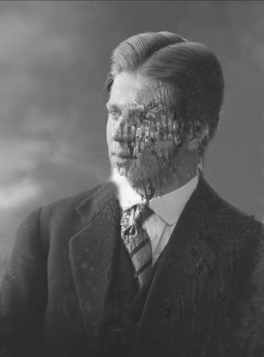 Gustav Borgen, NFB.49767