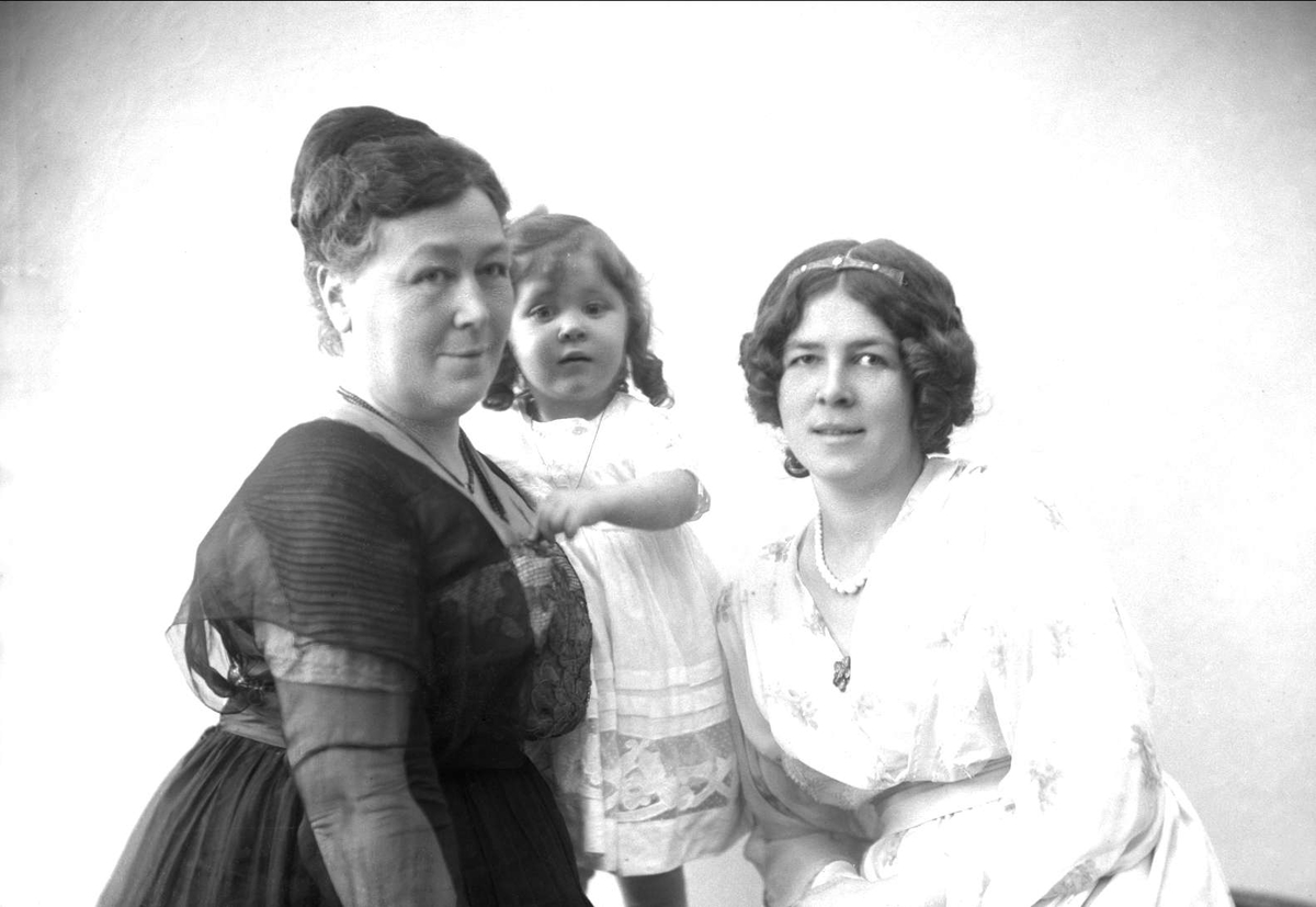 Gustav Borgen, NFB.49948