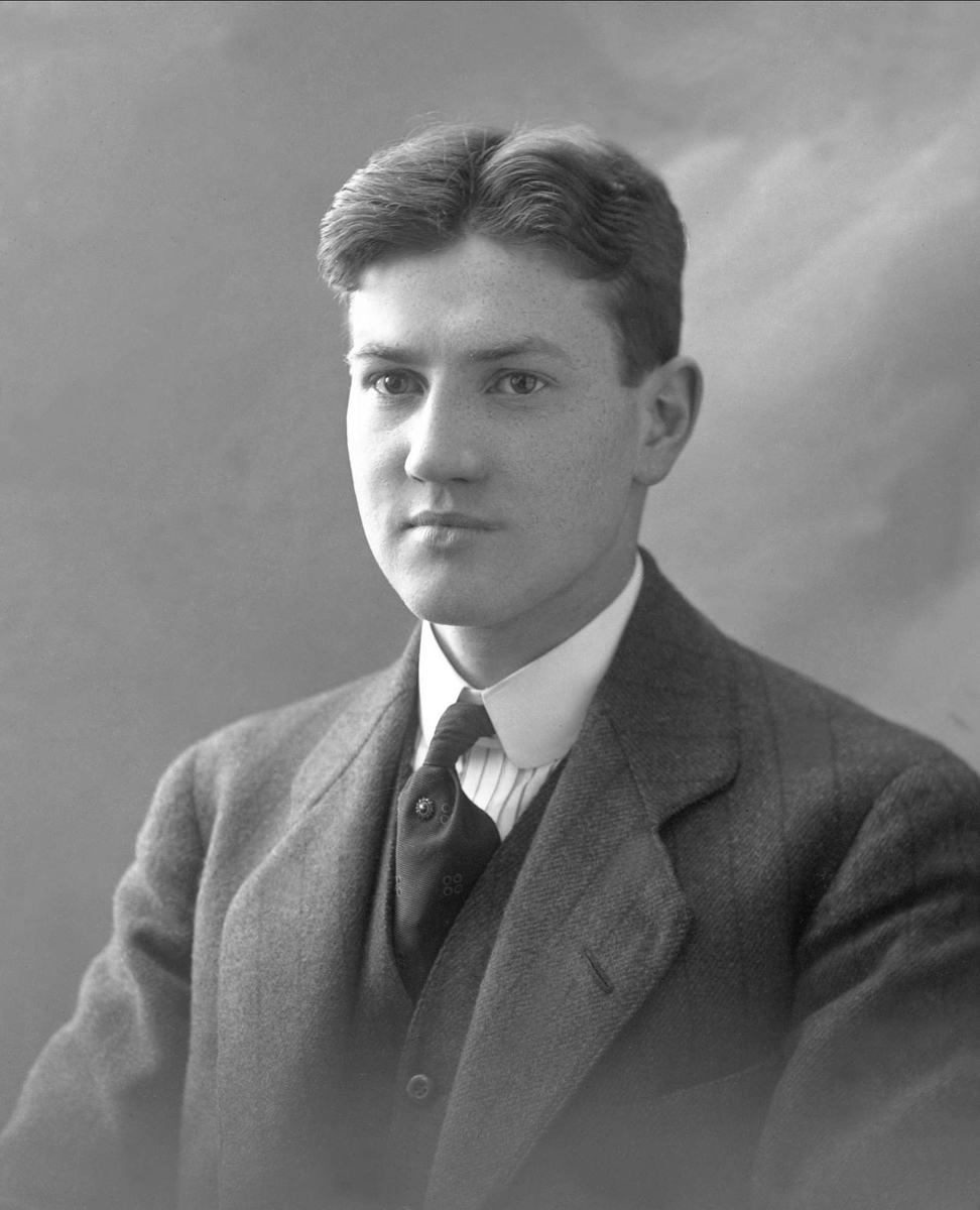 Gustav Borgen, NFB.50441