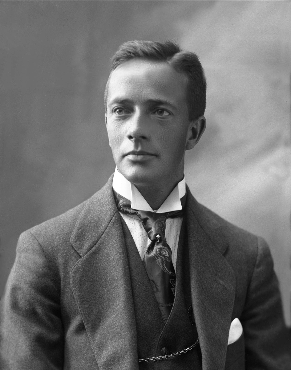 Gustav Borgen, NFB.51230