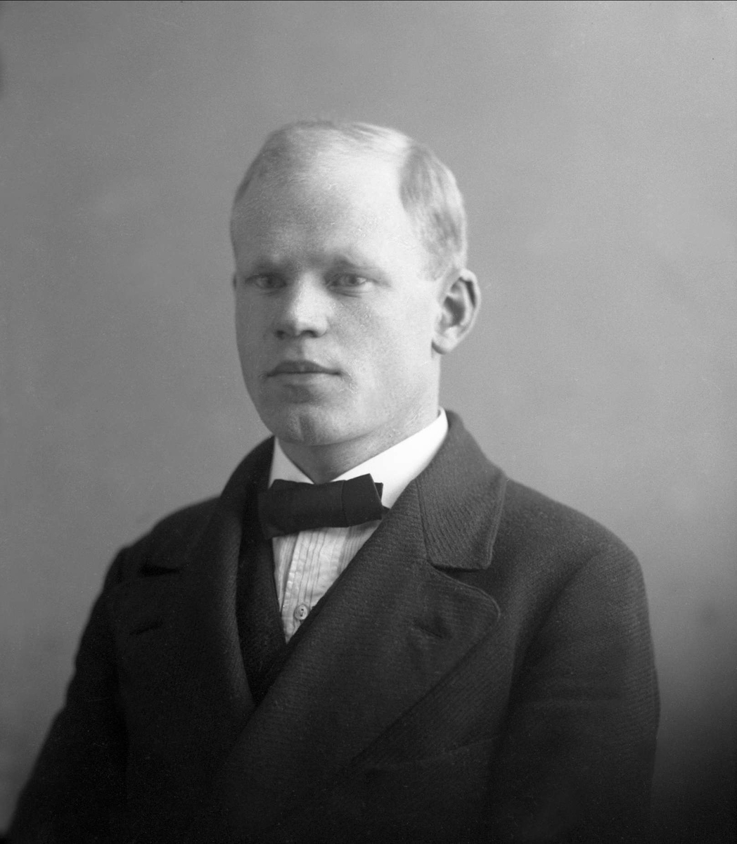 Gustav Borgen, NFB.52327