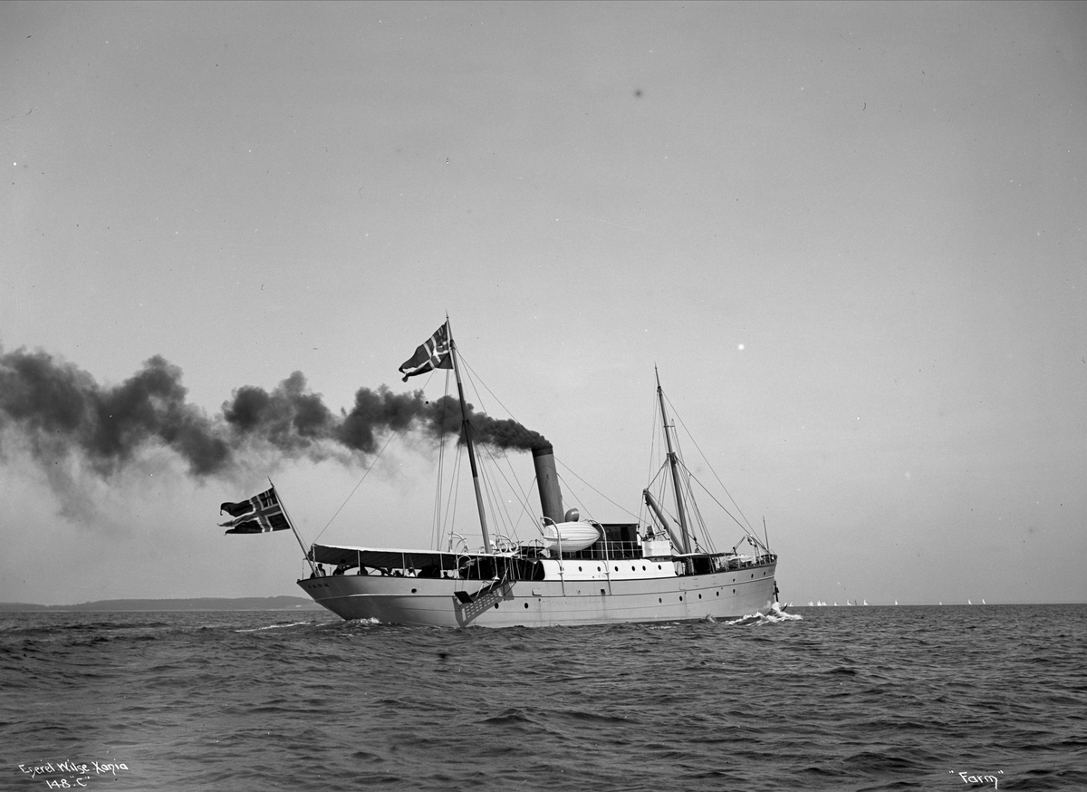 Anders Beer Wilse, KNM Farm (b. 1900, Stavanger støberi & dok), transportskip.