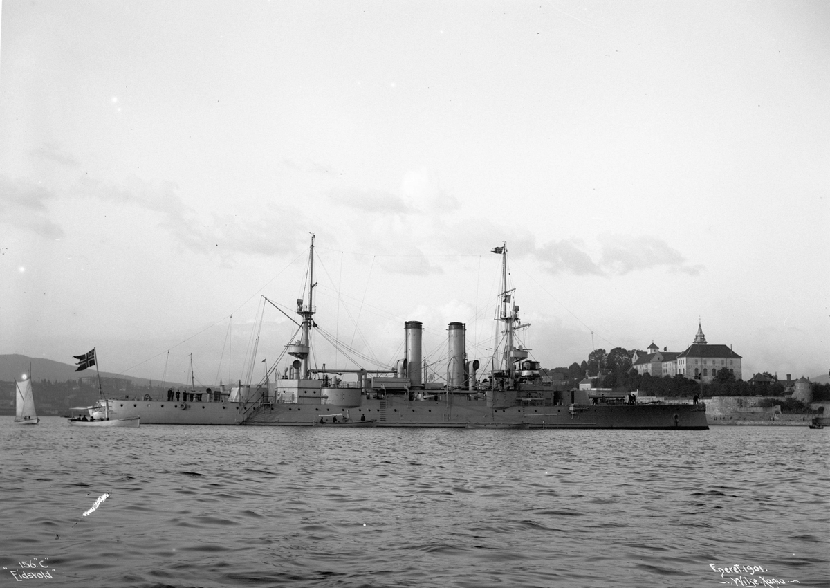 Anders Beer Wilse, Eidsvold (b. 1899, Armstrong, Newcastle) , panserskip, ved Akershus