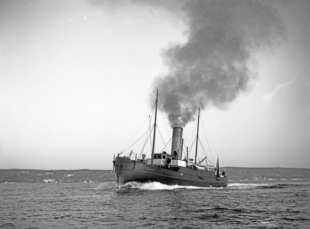 Anders Beer Wilse, D/S Isbjørn (b. 1894, Akers Mekaniske Verksted, Christiania), isbryter