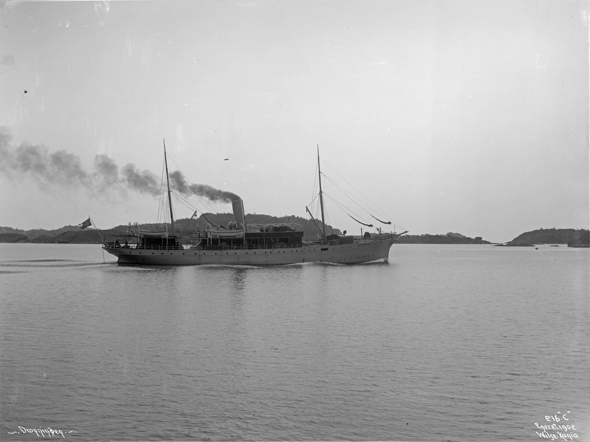 Anders Beer Wilse, D/S Dronningen (b.1894, Fevigs Jernskibsbyggeri, Fevig pr. Grimstad)