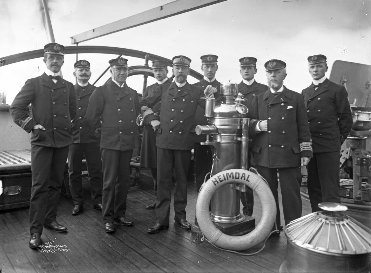 Anders Beer Wilse, Offiserer ombord i Heimdal (b. 1892, Heimdal, Akers Mekaniske Verksted), Adm. Sparre