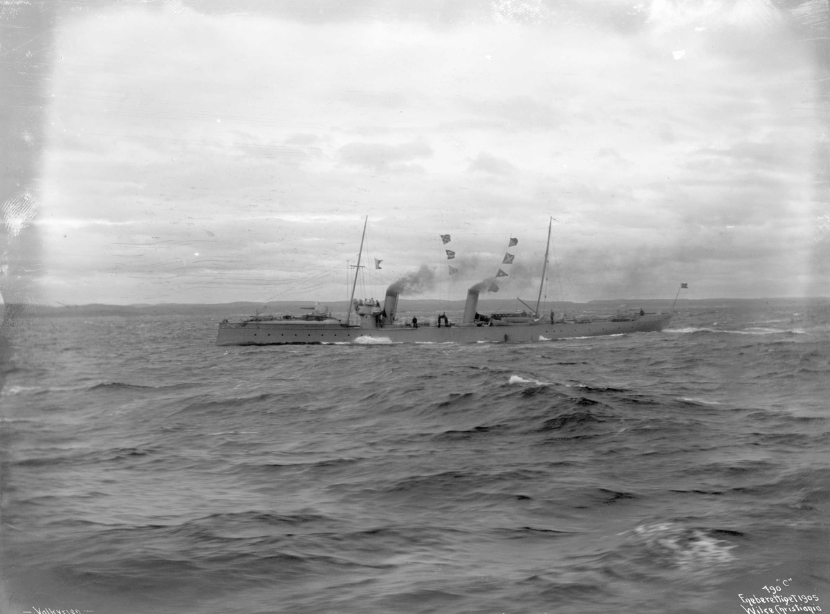 Anders Beer Wilse, Valkyrjen (b. 1896, Schichau, Elbing), torpedokrysser