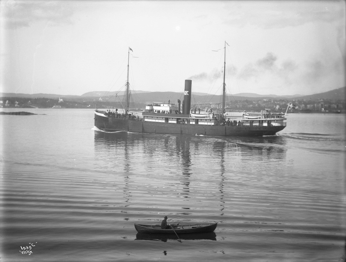 Anders Beer Wilse, D/S Sterling (b. 1907, Fredrikstad Mekaniske Verksted, Fredrikstad)