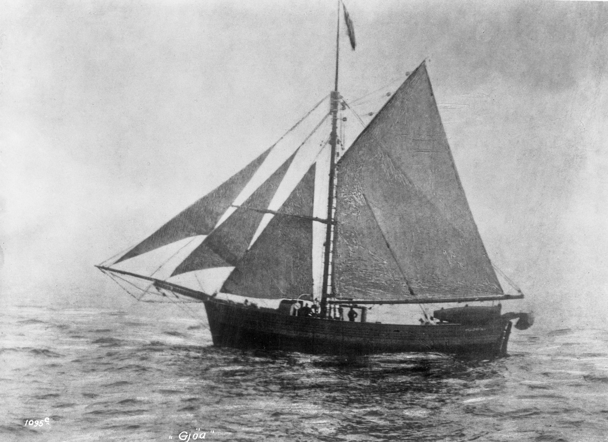 Anders Beer Wilse, Gjøa (b. 1872, Rosendal, Hardanger).