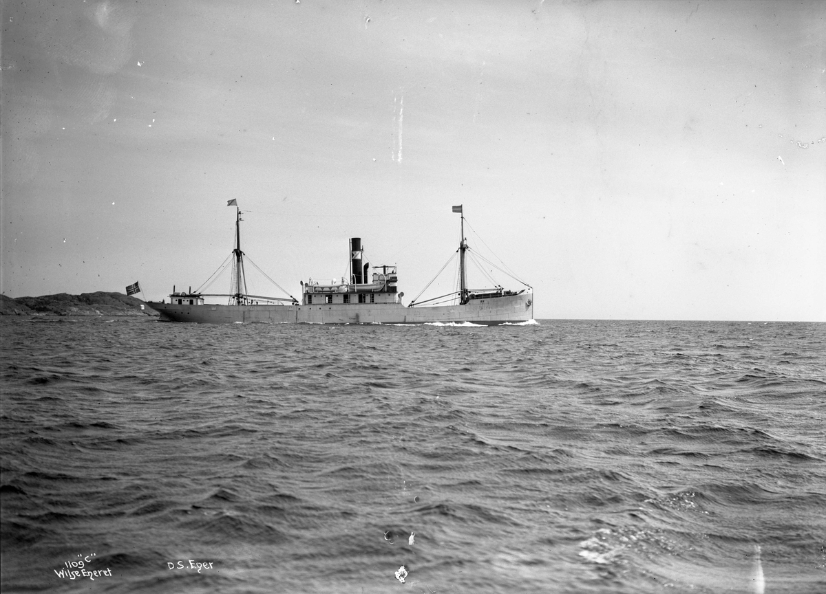 Anders Beer Wilse, D/S Ek (b. 1911, Akers Mekaniske Verksted, Kristiania) (Wilse har feilaktig kalt båten D/S Eger)