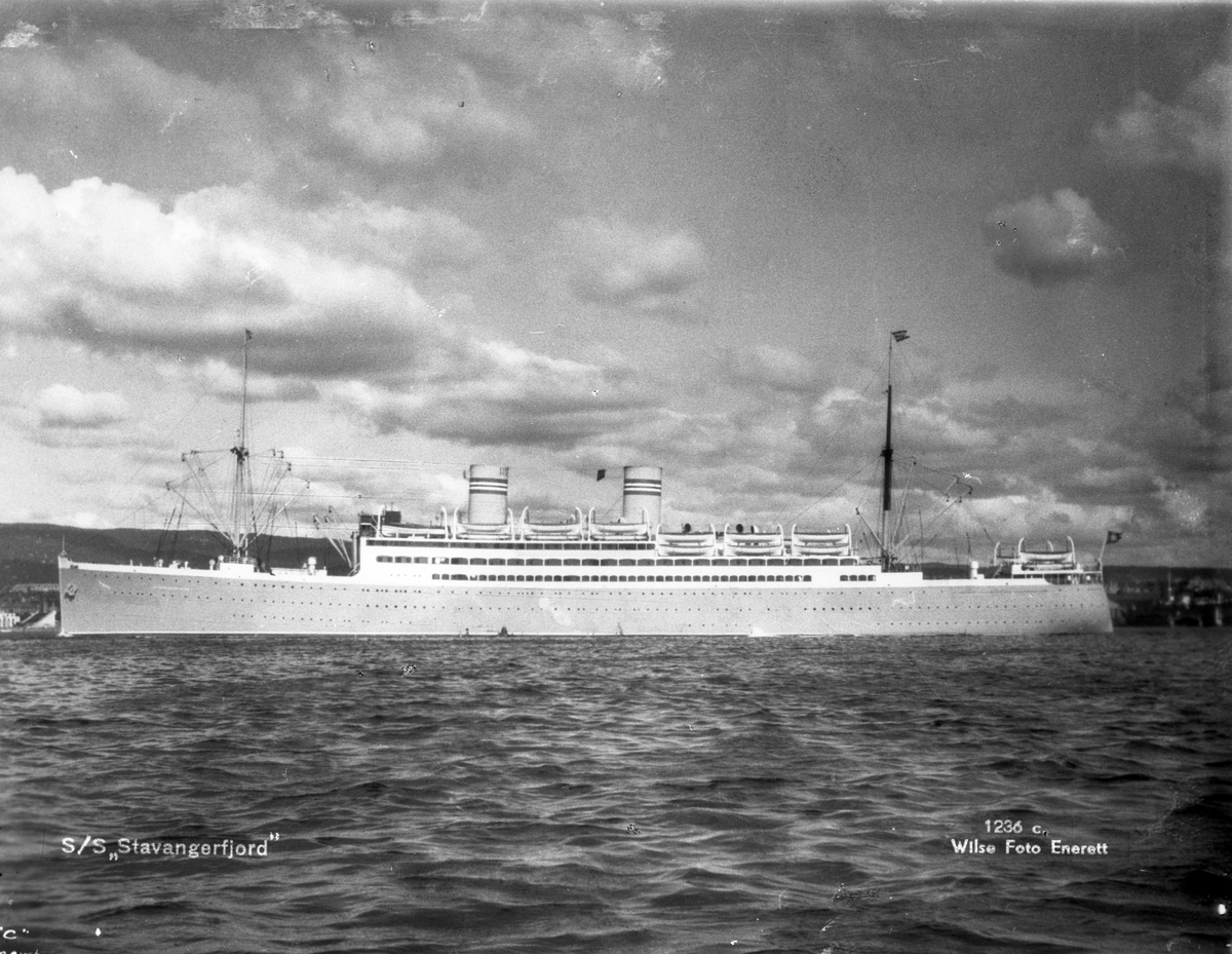 Anders Beer Wilse, Stavangerfjord (b. 1918, Cammell, Laird & Co., Birkenhead)