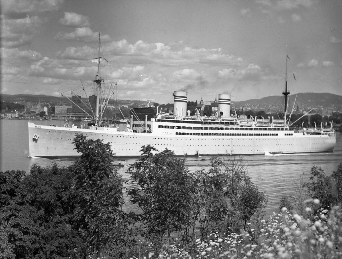 Anders Beer Wilse, Stavangerfjord (b. 1918, Cammell, Laird & Co., Birkenhead)