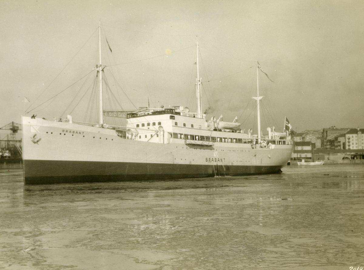 Anders Beer Wilse, M/S Brabant (b.1926, A/S Akers mek. Verksted, Oslo)