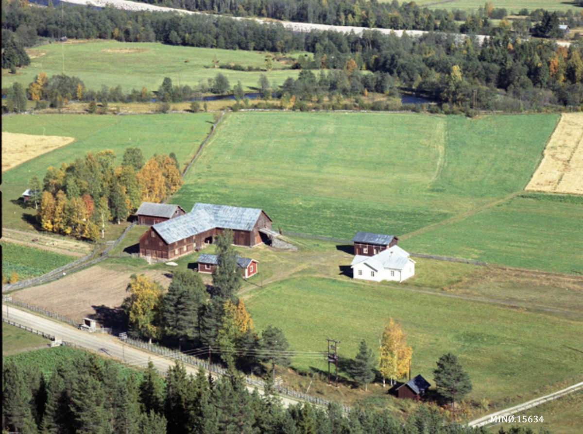 Widerøes Flyveselskap A/S, Gardsbruk