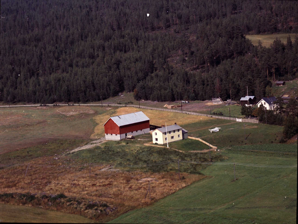 Widerøes Flyveselskap A/S, Gårdsbruk. Elstad