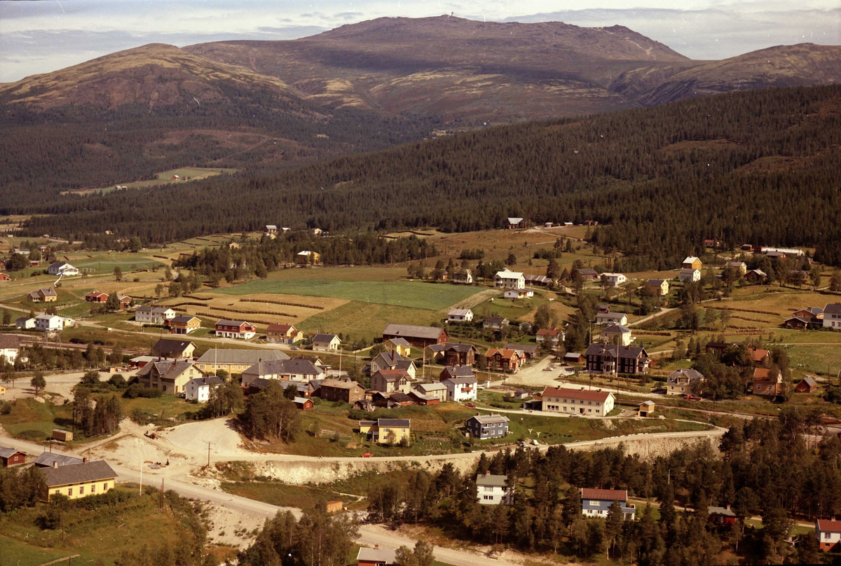 Widerøes Flyveselskap A/S, Oversikt over Alvdal.