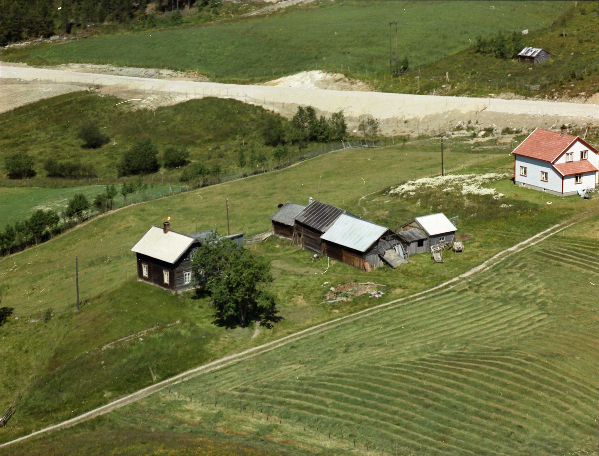 Widerøes Flyveselskap A/S, Gårdsbruk (Ø. Bellingmo).