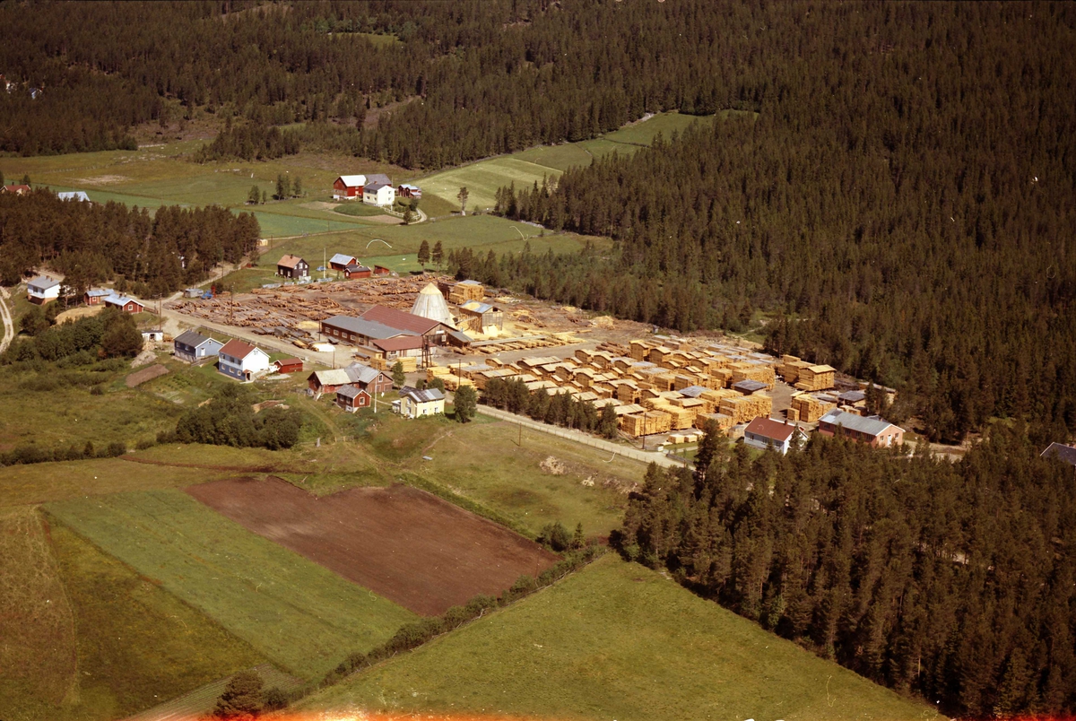 Widerøes Flyveselskap A/S, Alvdal Skurlag.