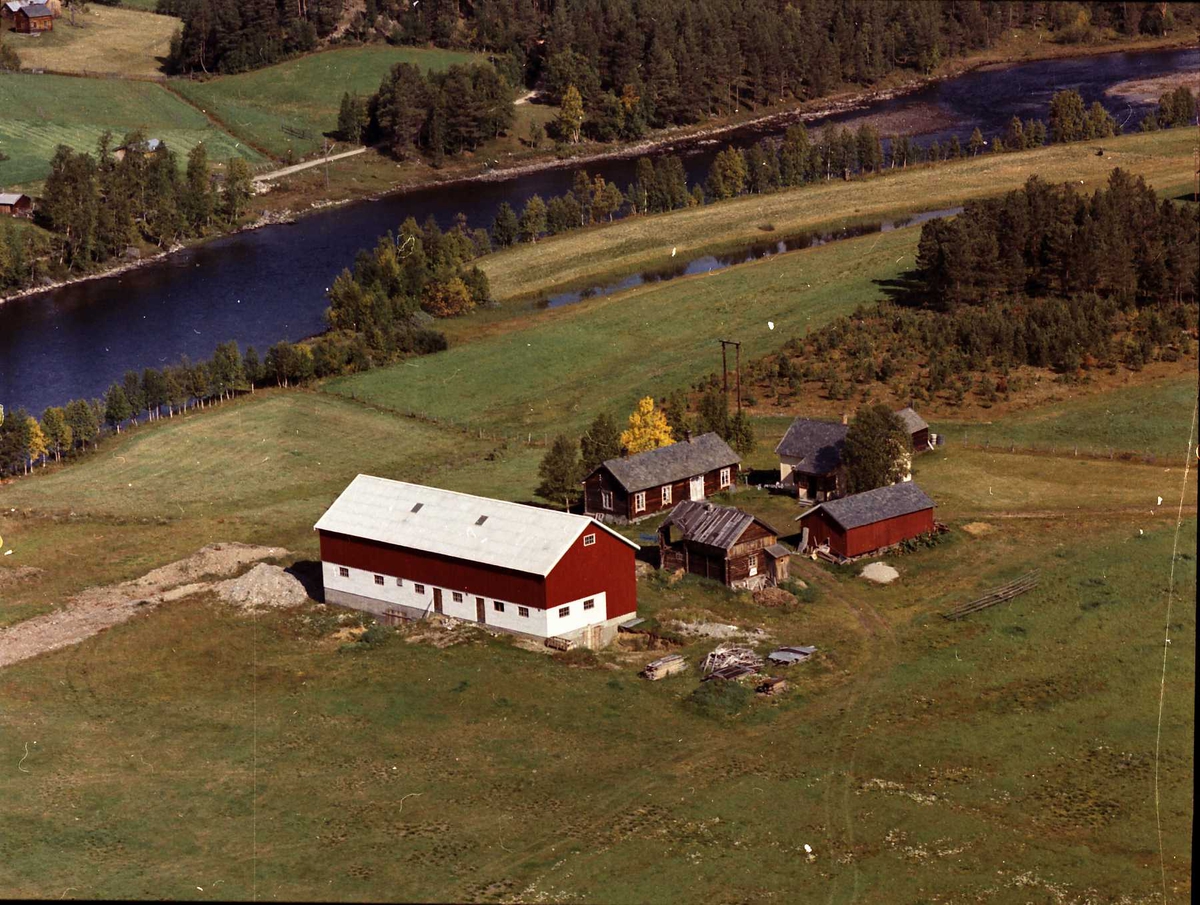Widerøes Flyveselskap A/S, Gårdsbruk (Sundet Østre).