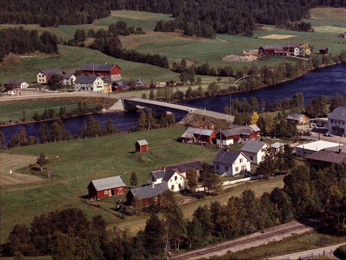Widerøes Flyveselskap A/S, Gårdsplass (Granli og Sundbo).