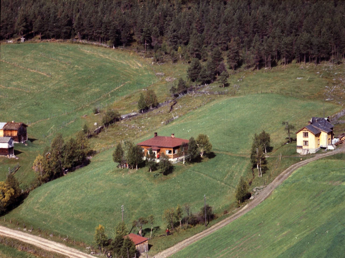 Widerøes Flyveselskap A/S, Gårdsplass (Mosengeggen).