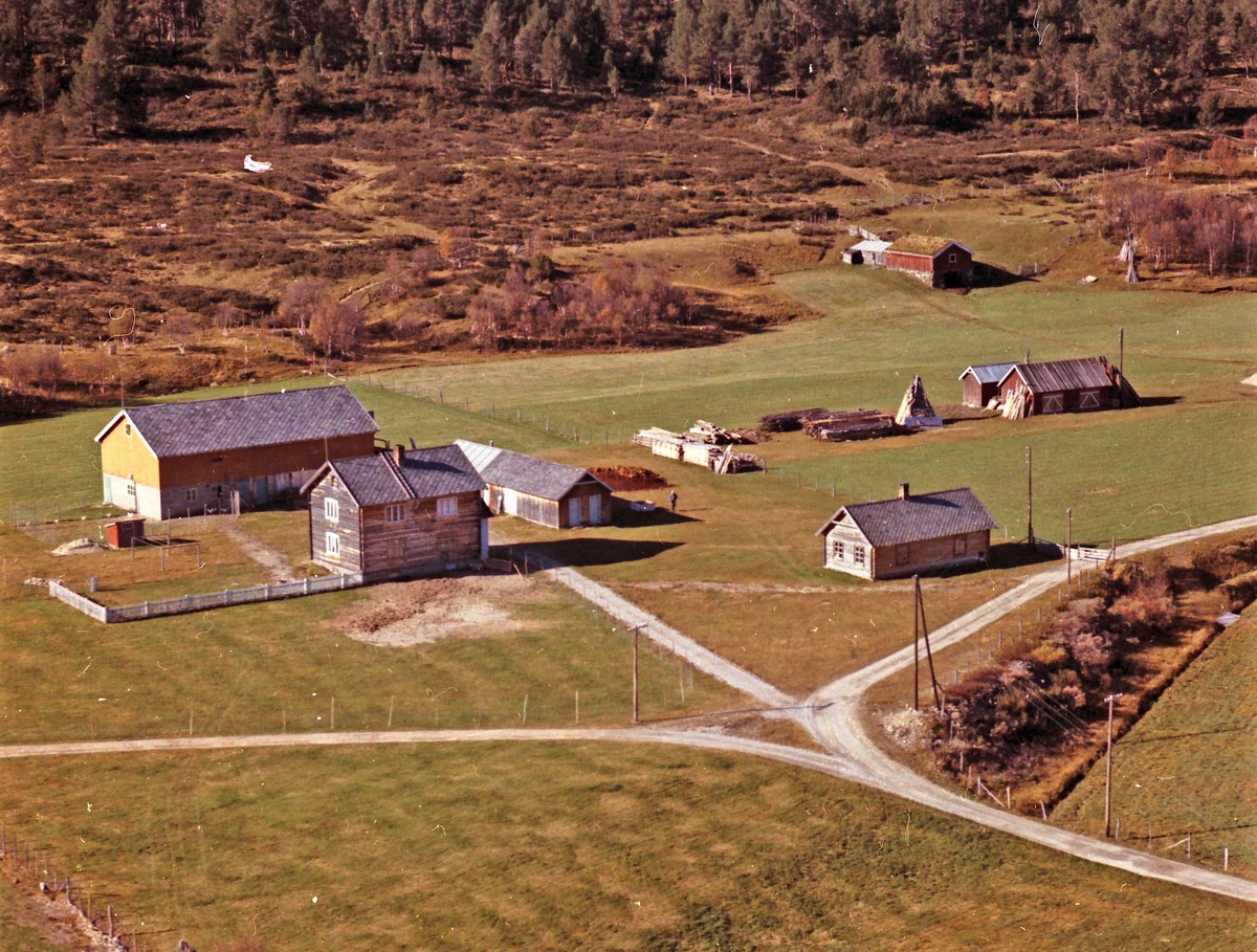 Widerøes Flyveselskap A/S, Gårdsbruk.