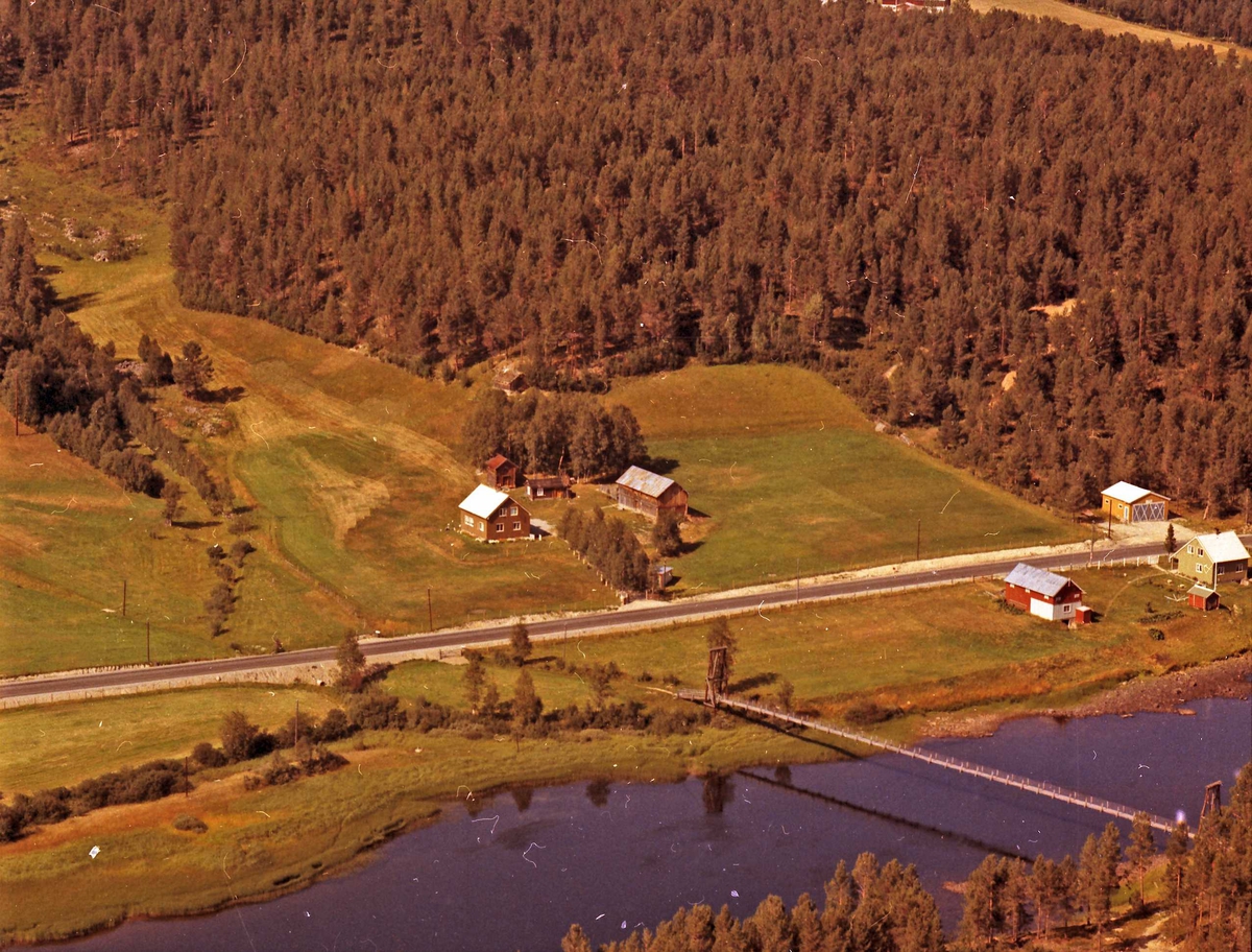 Widerøes Flyveselskap A/S, Gårdsbruk.