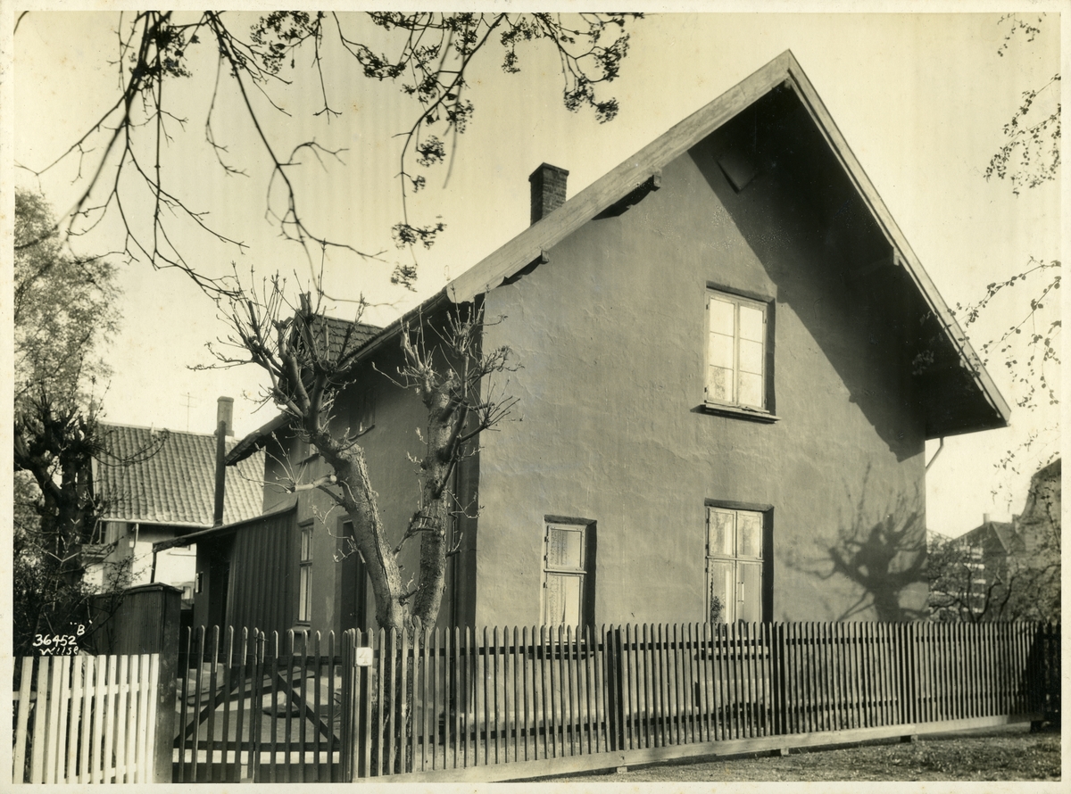 Anders Beer Wilse, Skipsreder Mads Höegh Johnsens hjem i Vinjes gate 4, Oslo.