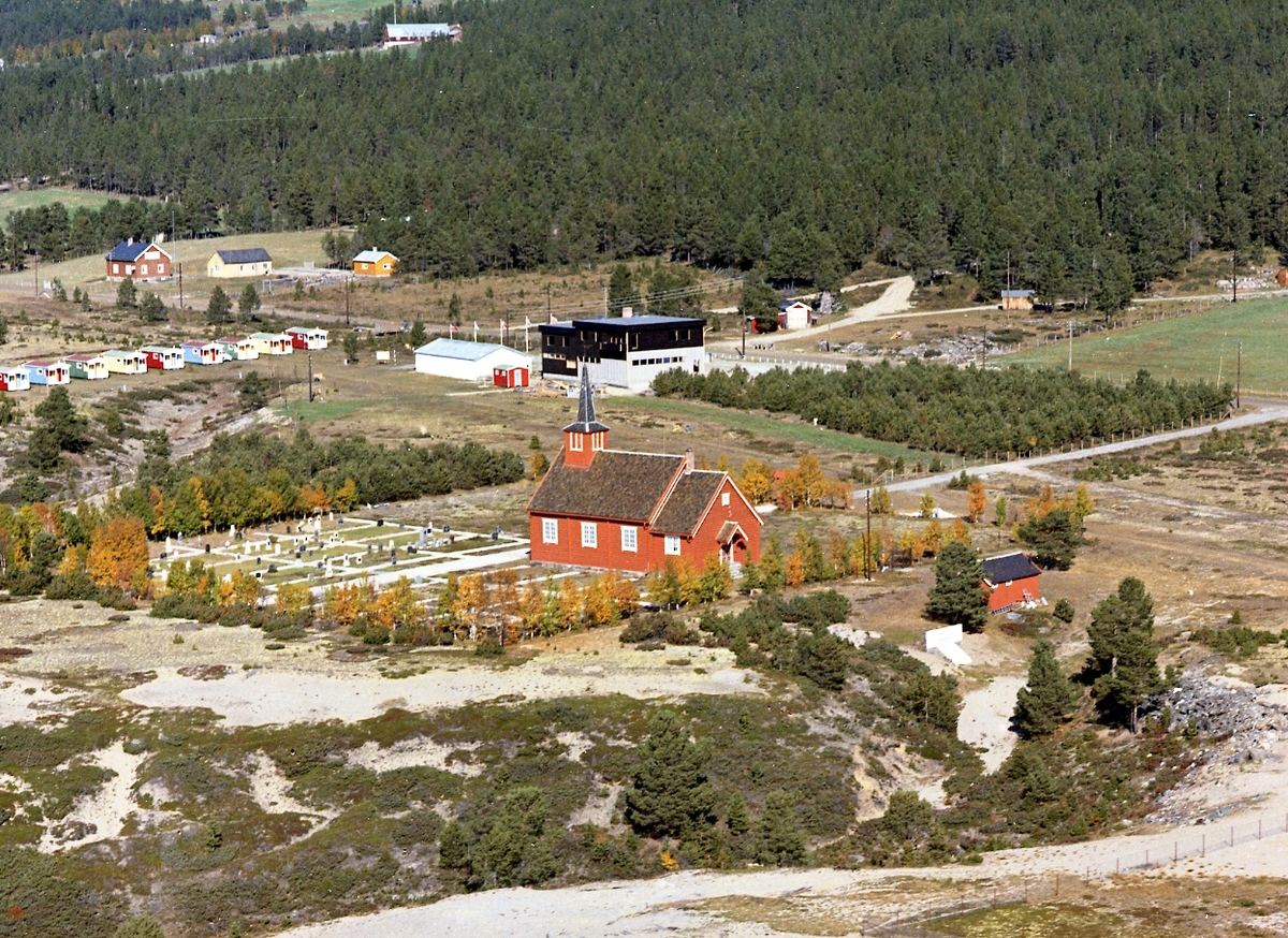 Widerøes Flyveselskap A/S, Flyfoto Dalen kapell
