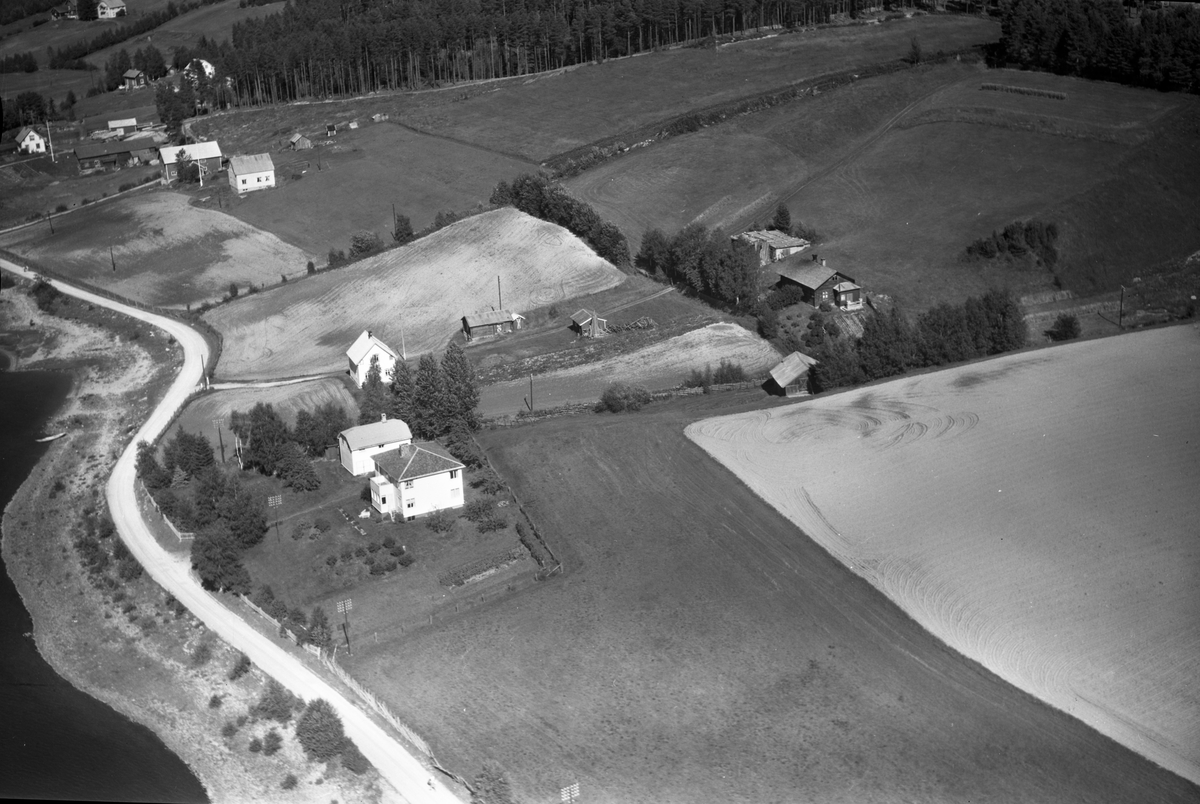 Widerøes Flyveselskap A/S, Gårdsbruk.