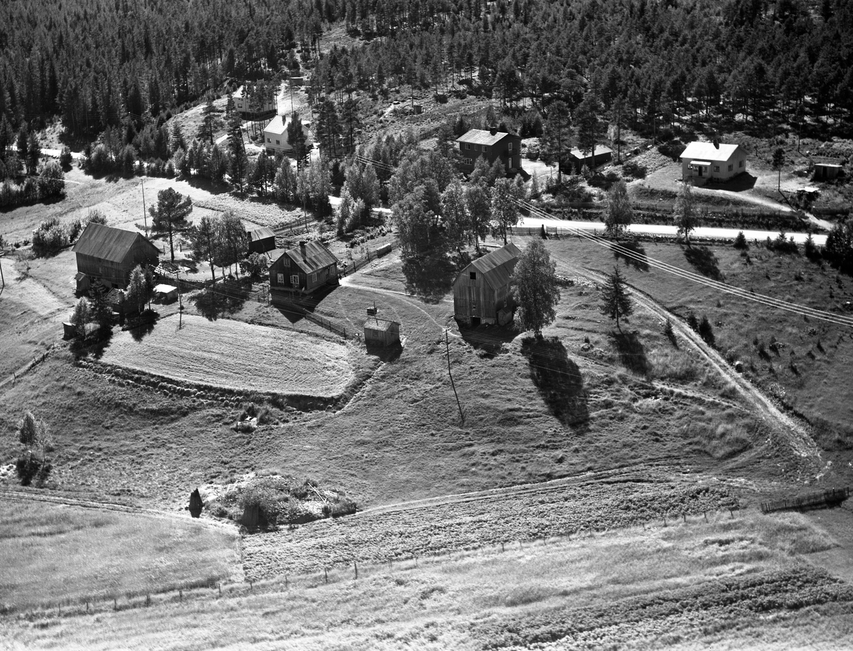 Widerøes Flyveselskap A/S, Gardsbruk Rendalen.