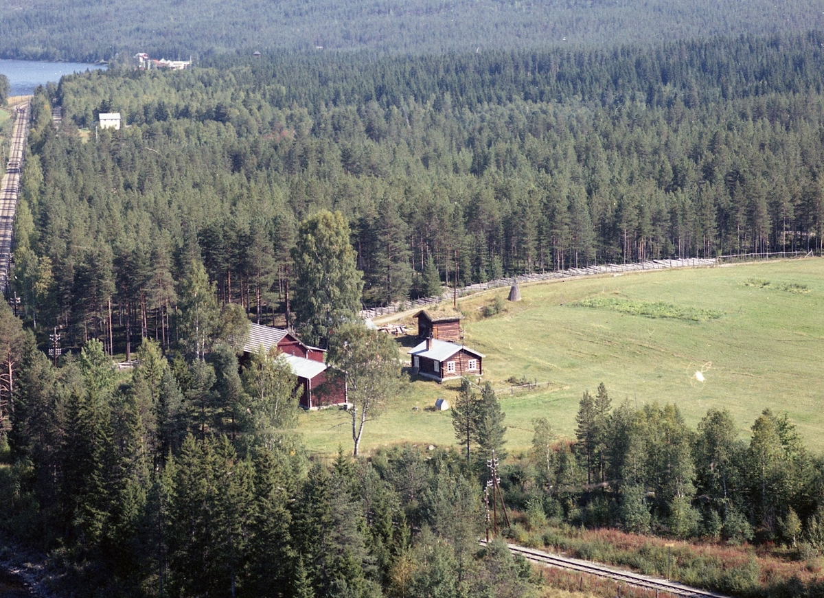 Widerøes Flyveselskap A/S, Gardsbruk Rendalen