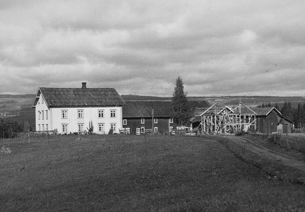 Ukjent, Berg, lille Gnr. 215, bnr. 1, Ringsaker. Eksteriør.