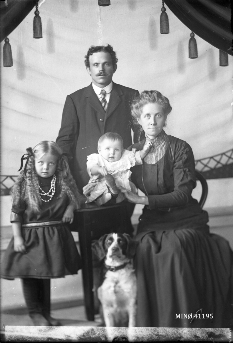 Oscar Holte, Familieportrett