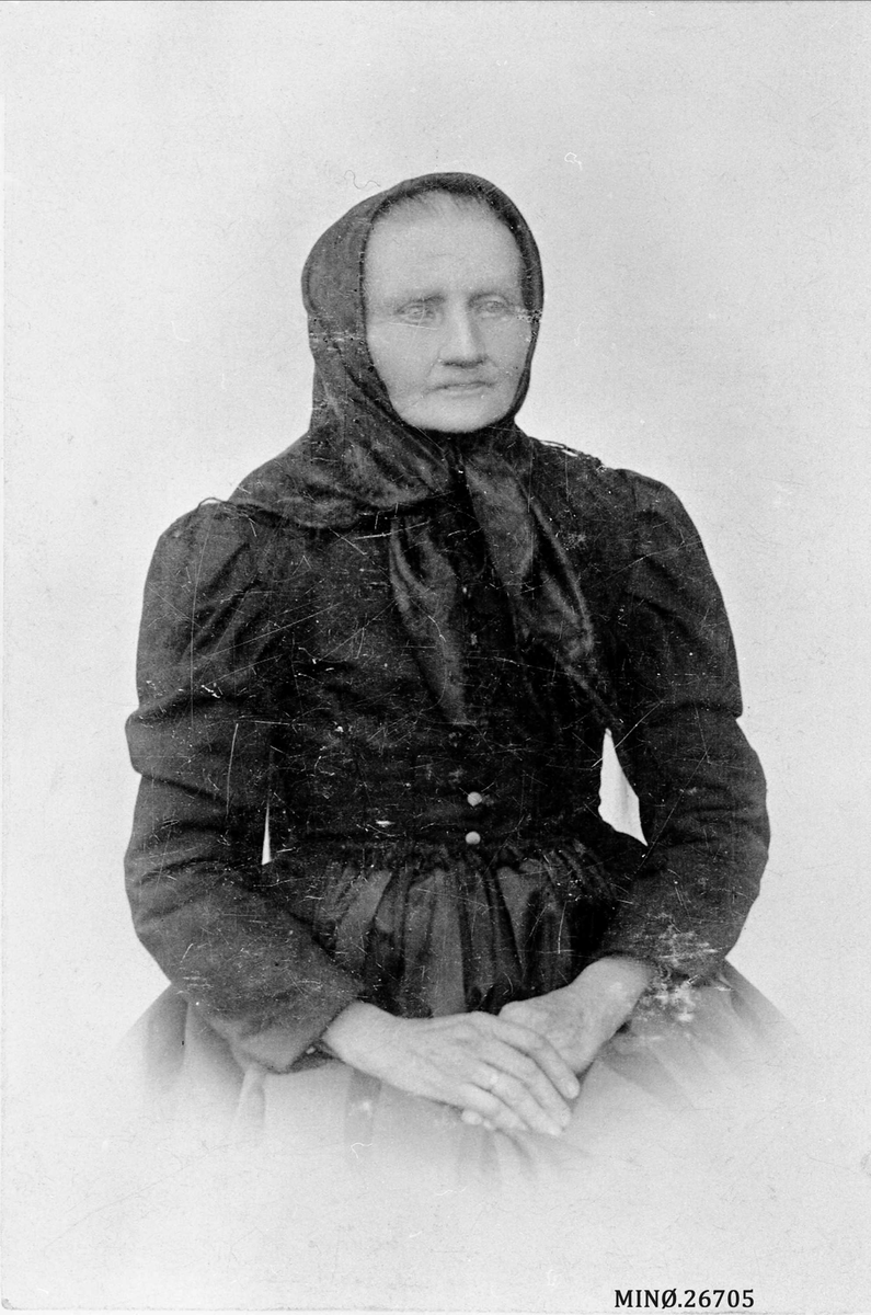 Henrik Augustinsson Stinessen, Portrett av kvinne. Marit Bolstad