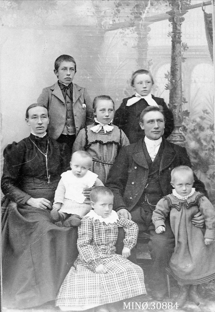 Henrik Augustinsson Stinessen, Familibilde