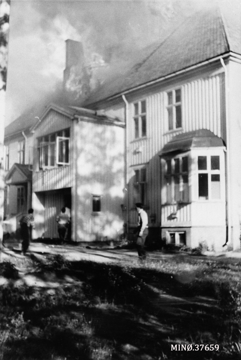 Ukjent, Tynset sykehus brenner!