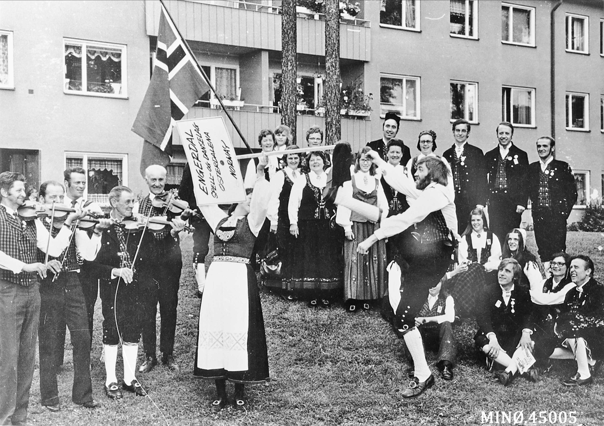 Ukjent, Engerdal Spell og danselag og dansere