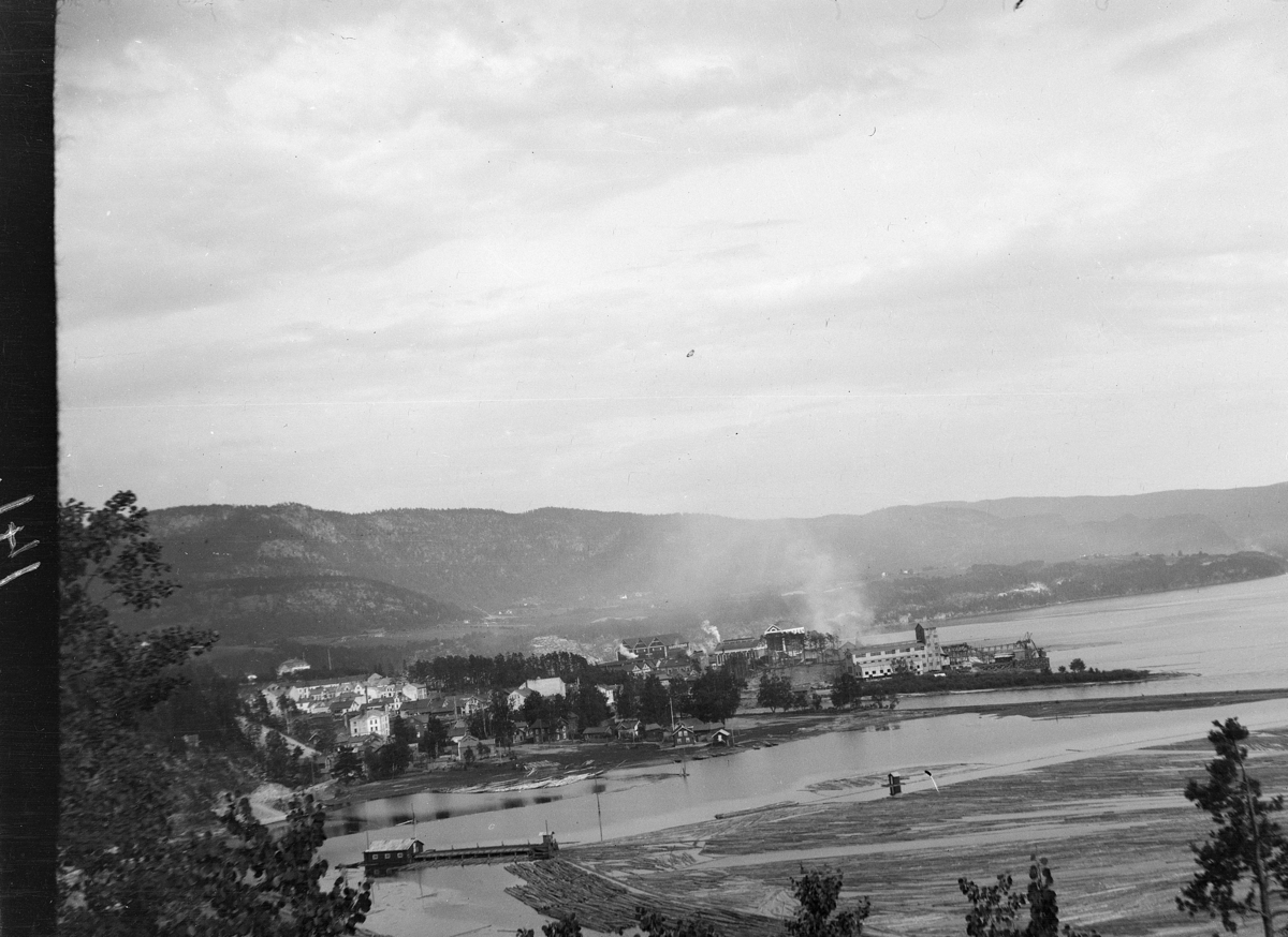Karl Andreas Diesen, Notodden, utsikt fra Fliflets villa,