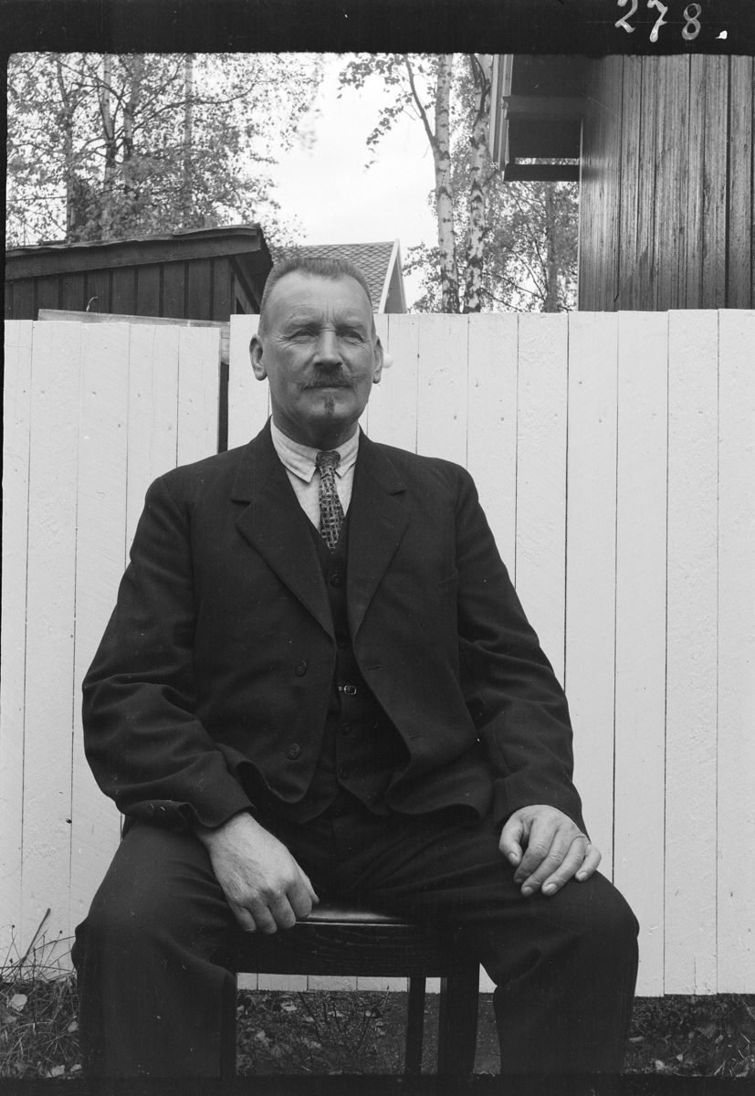 Karl Andreas Diesen, Lars Pedersen, portrett.
